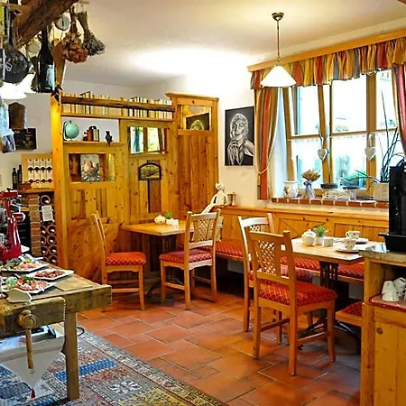 Gmiatliche Stubm Panzió 3*